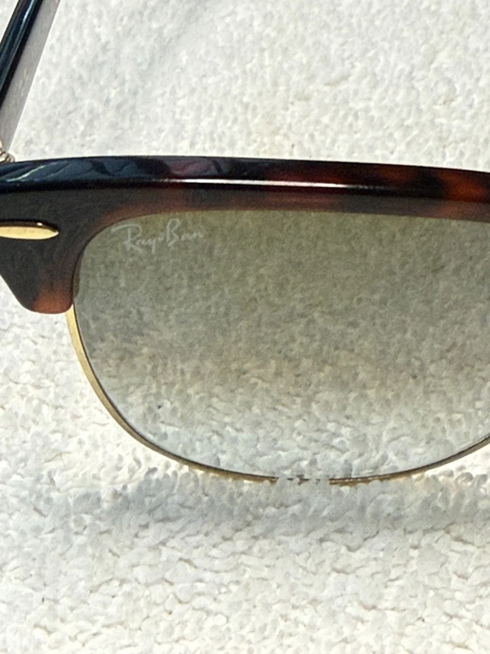 Ray-Ban Clubmaster Sunglasses in Tortoise and Gold with Gradient Green Lenses